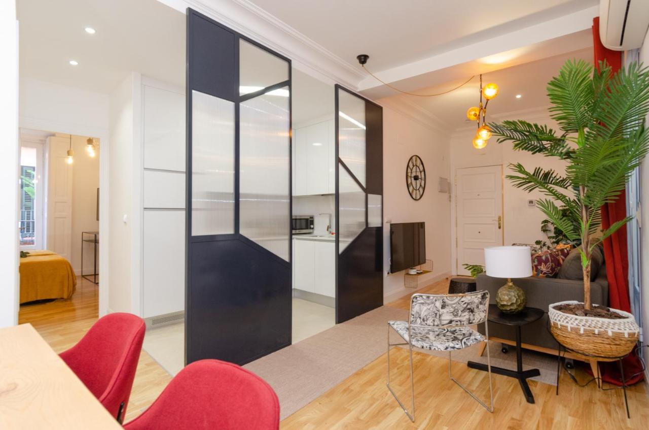 Palacio Premium Stay Madrid Exterior photo
